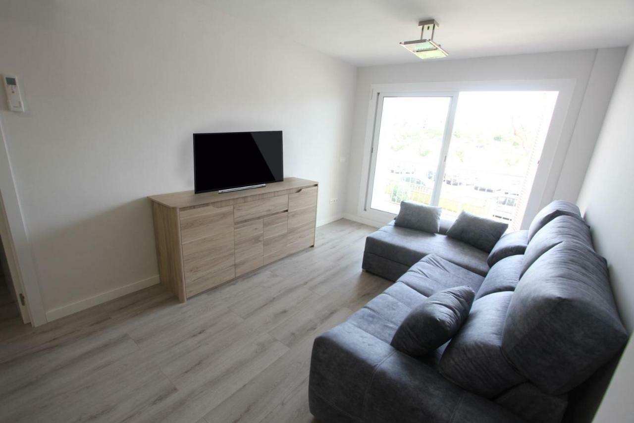 Carrer De Victoria Dels Angels, 11 Apartment La Pineda Ngoại thất bức ảnh