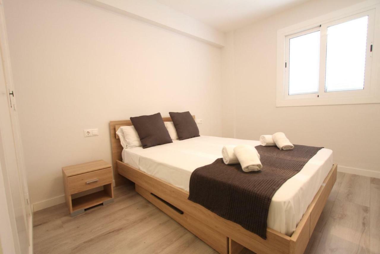 Carrer De Victoria Dels Angels, 11 Apartment La Pineda Ngoại thất bức ảnh