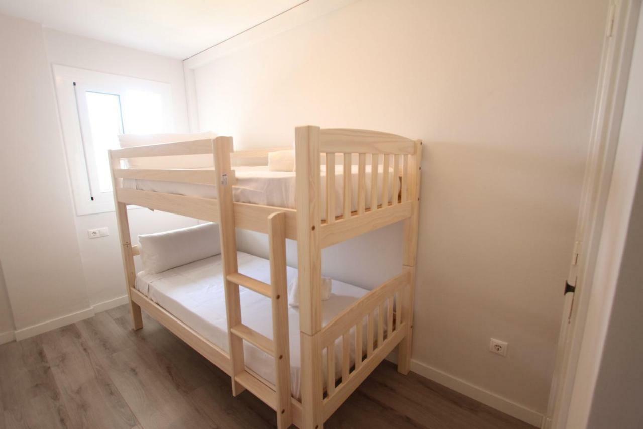 Carrer De Victoria Dels Angels, 11 Apartment La Pineda Ngoại thất bức ảnh